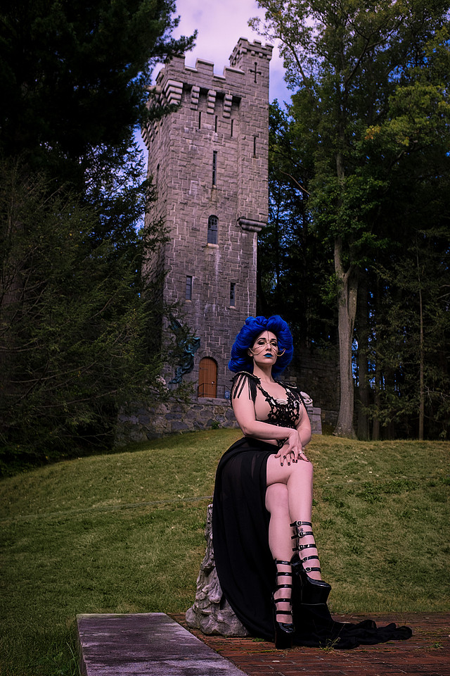 QueenOfCastleBlue (15 of 17)