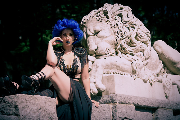 QueenOfCastleBlue (1 of 6)