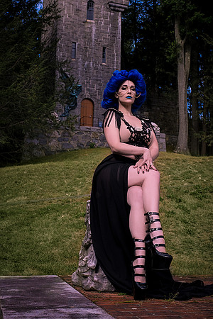 QueenOfCastleBlue (3 of 3)