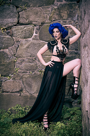 QueenOfCastleBlue (1 of 3)